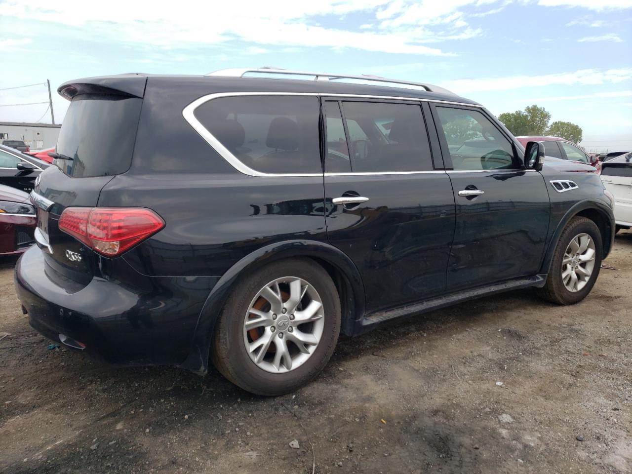 Obraz 3 z 2011 INFINITI QX56  2011 z VIN JN8AZ2NE9B9003850