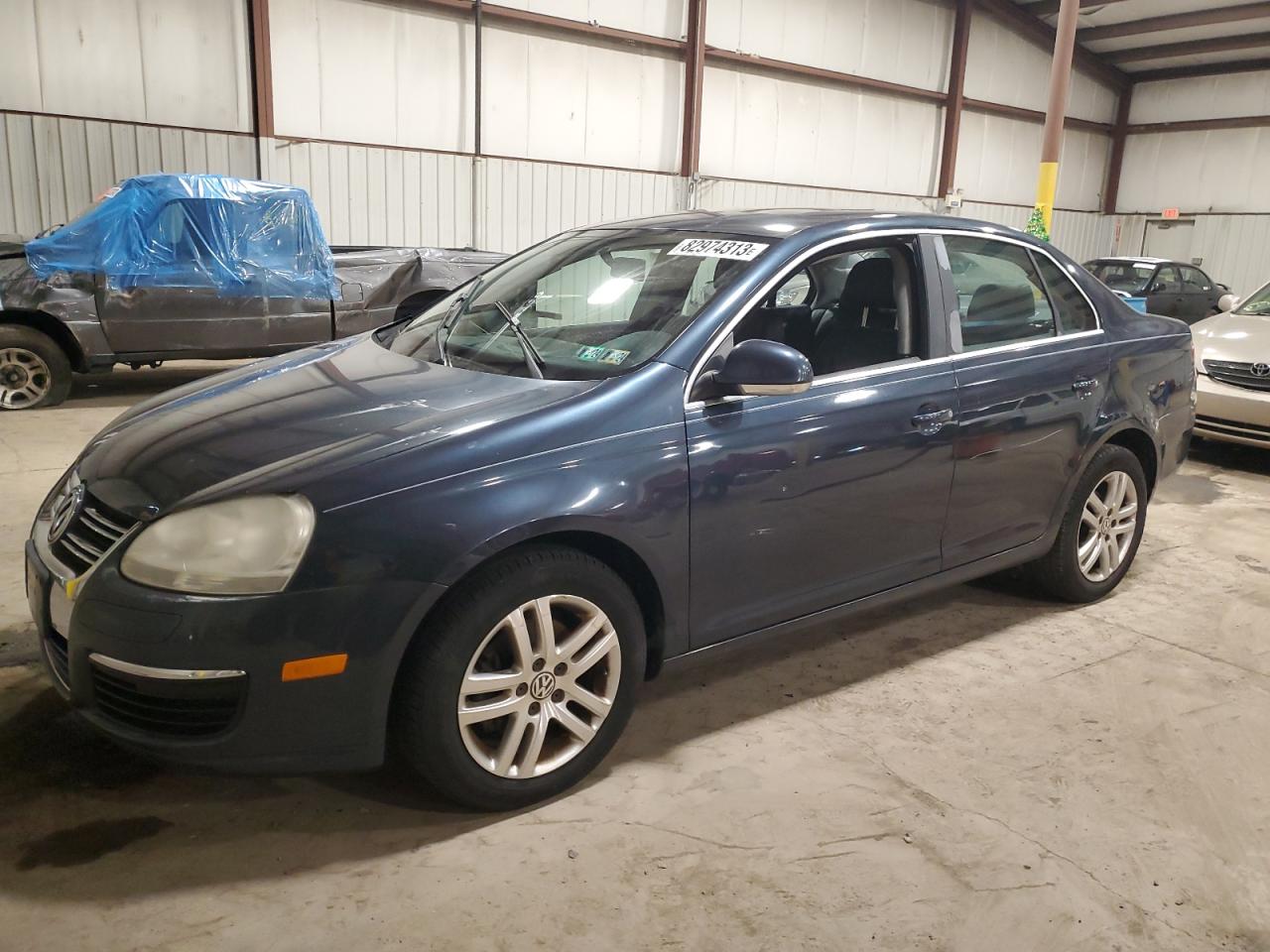 Image 1 of 2007 VOLKSWAGEN JETTA 2.5 OPTION PACKAGE 1 2007 with VIN 3VWSG71KX7M049871