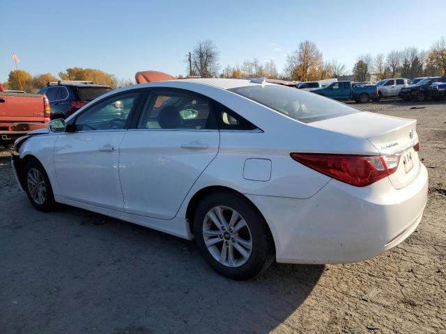 Obraz 2 z 2013 HYUNDAI SONATA GLS 2013 z VIN 5NPEB4AC7DH705502