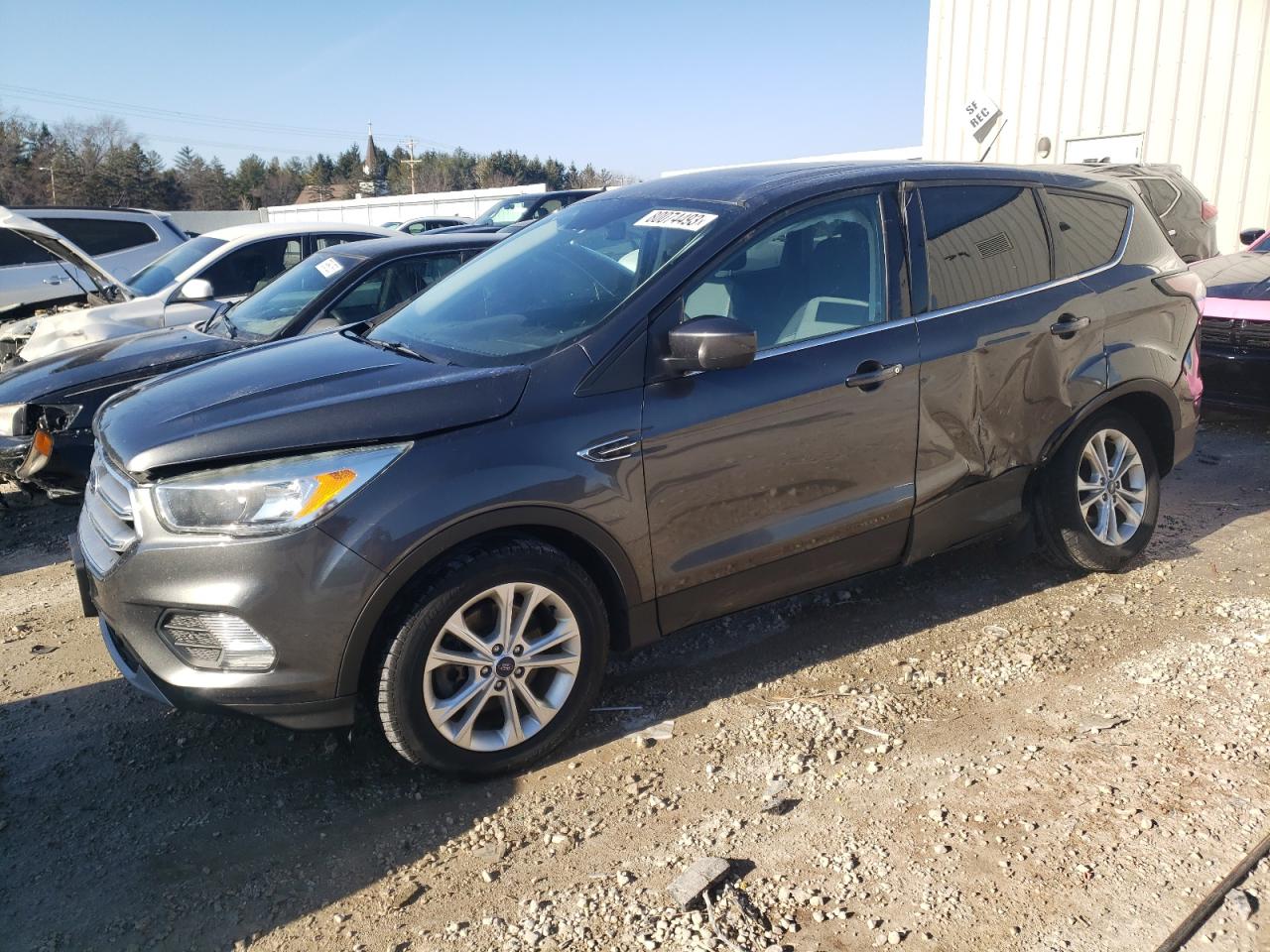 Изображение 2017 FORD ESCAPE SE 2017