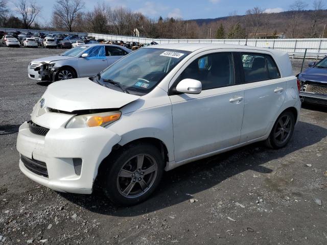 Obraz 1 z 2012 TOYOTA SCION XD  2012 z VIN JTKKU4B46C1015405