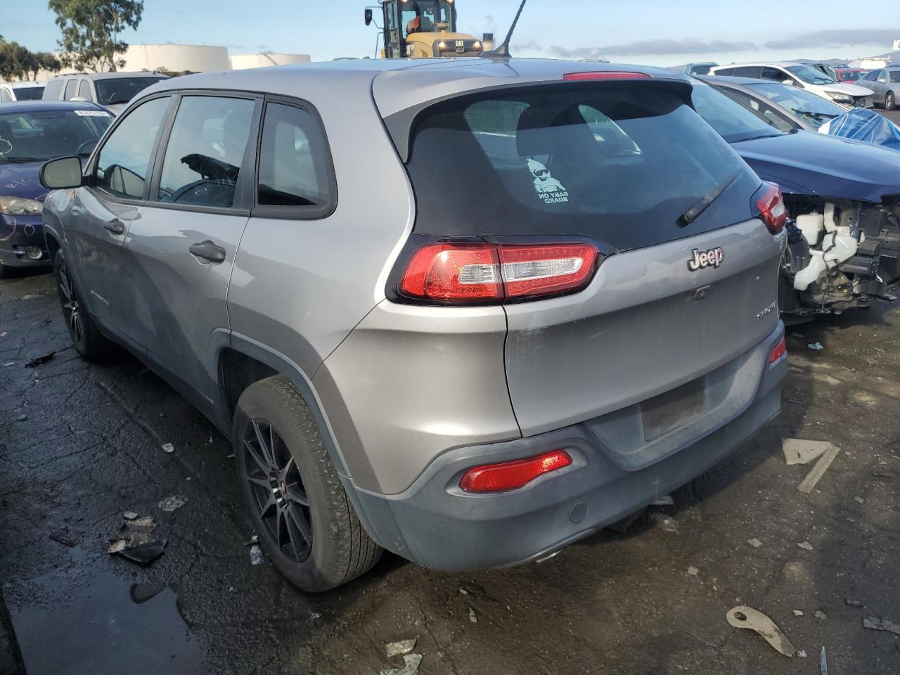 Изображение 2 2014 JEEP CHEROKEE SPORT 2014 с VIN 1C4PJLAB3EW182763