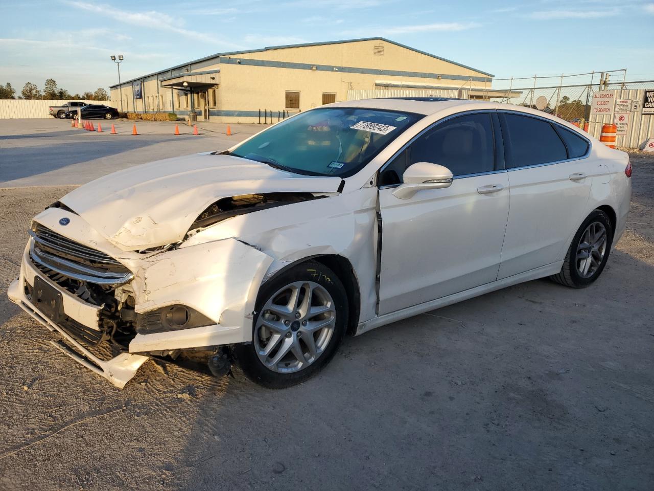 Изображение 1 2013 FORD FUSION SE 2013 с VIN 3FA6P0HR4DR323519