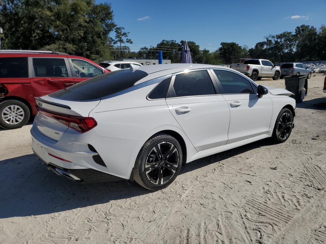 Image 3 of 2024 KIA K5 GT LINE 2024 with VIN 5XXG64J24RG239146