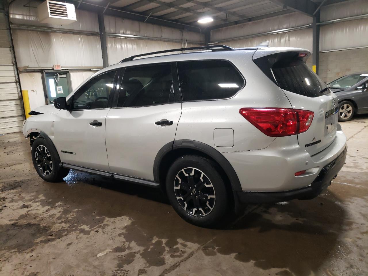 Image 2 of 2020 NISSAN PATHFINDER SV 2020 with VIN 5N1DR2BM0LC588256