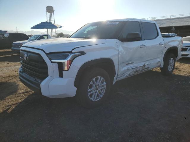 Изображение 1 2022 TOYOTA TUNDRA CREWMAX SR 2022 с VIN 5TFLA5AB2NX002404