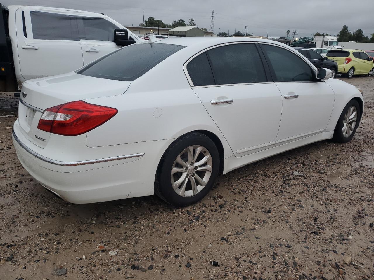 Изображение 3 2013 HYUNDAI GENESIS 3.8L 2013 с VIN KMHGC4DD1DU244499
