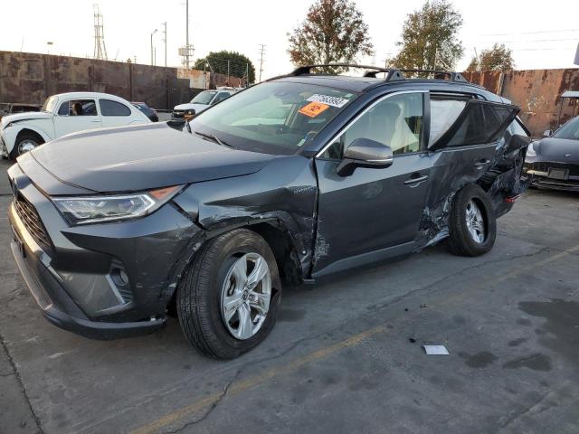 Image 1 of 2020 TOYOTA RAV4 XLE 2020 with VIN JTMRWRFV2LD047539
