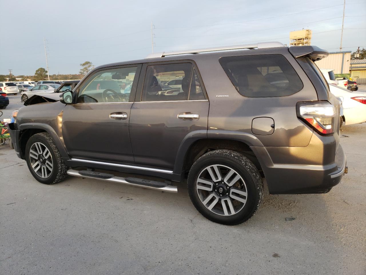 Image 2 of 2017 TOYOTA 4RUNNER SR5/SR5 PREMIUM 2017 with VIN JTEBU5JR1H5414499