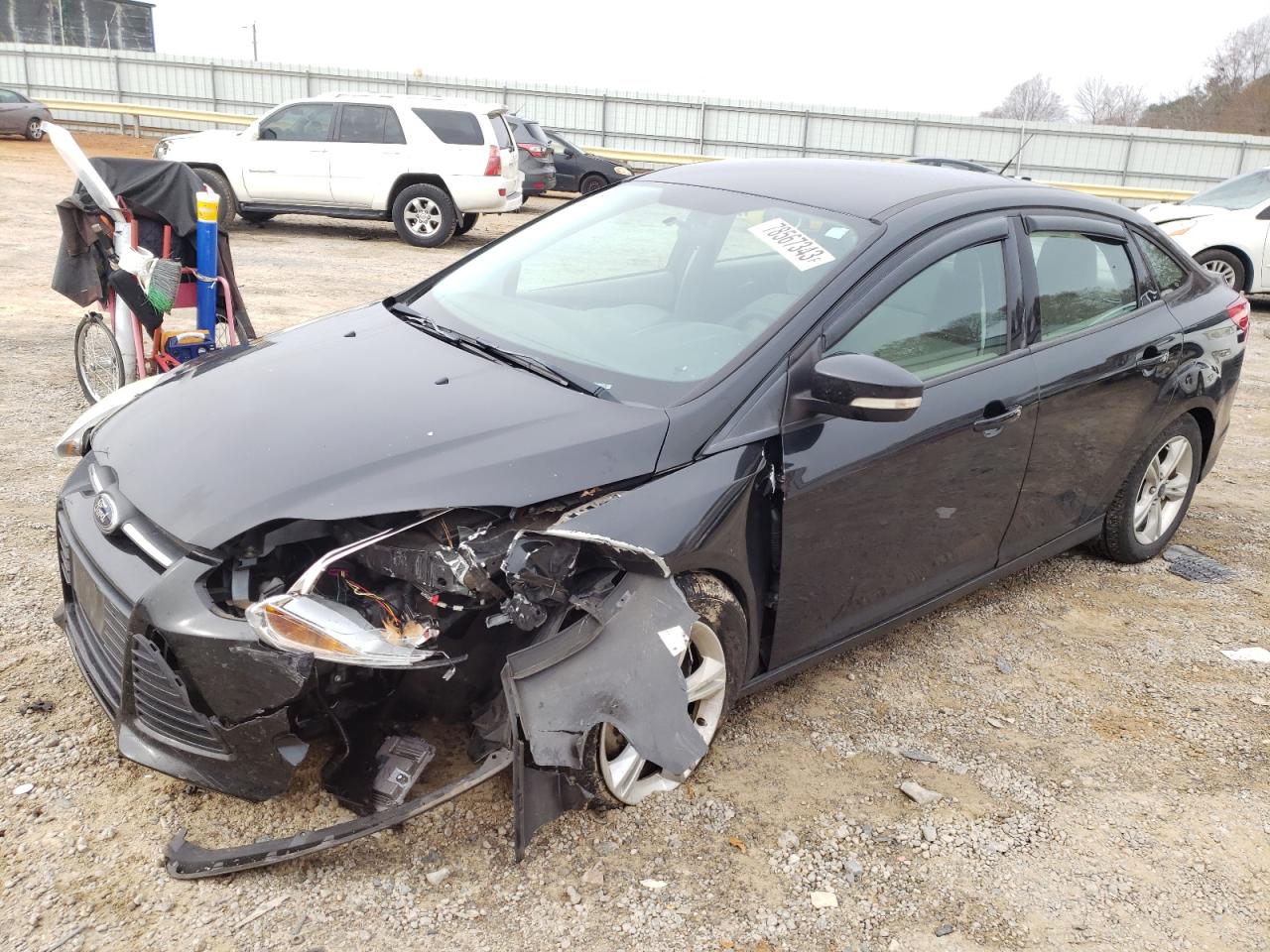 Image 1 of 2014 FORD FOCUS SE 2014 with VIN 1FADP3F26EL448715