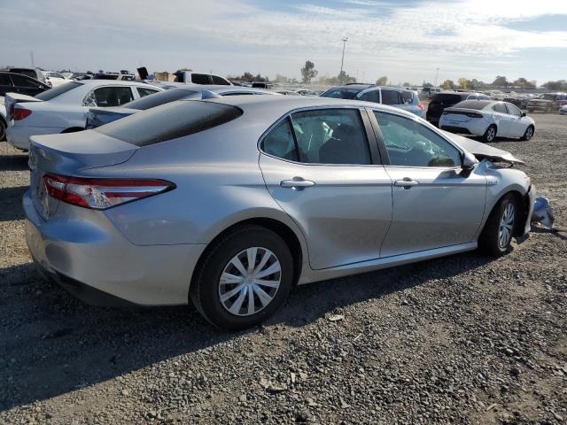 Image 3 of 2020 TOYOTA CAMRY LE 2020 with VIN 4T1C31AK4LU533021