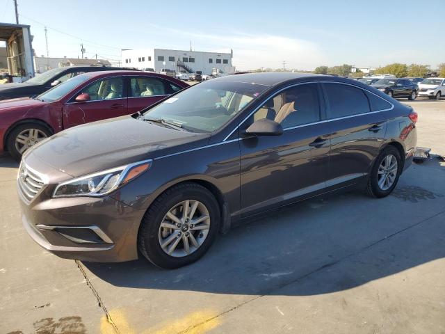 Obraz 1 z 2016 HYUNDAI SONATA SE 2016 z VIN 5NPE24AF1GH378397