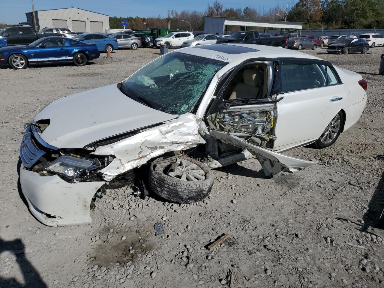 Obraz 1 z 2011 TOYOTA AVALON BASE 2011 z VIN 4T1BK3DB4BU379012
