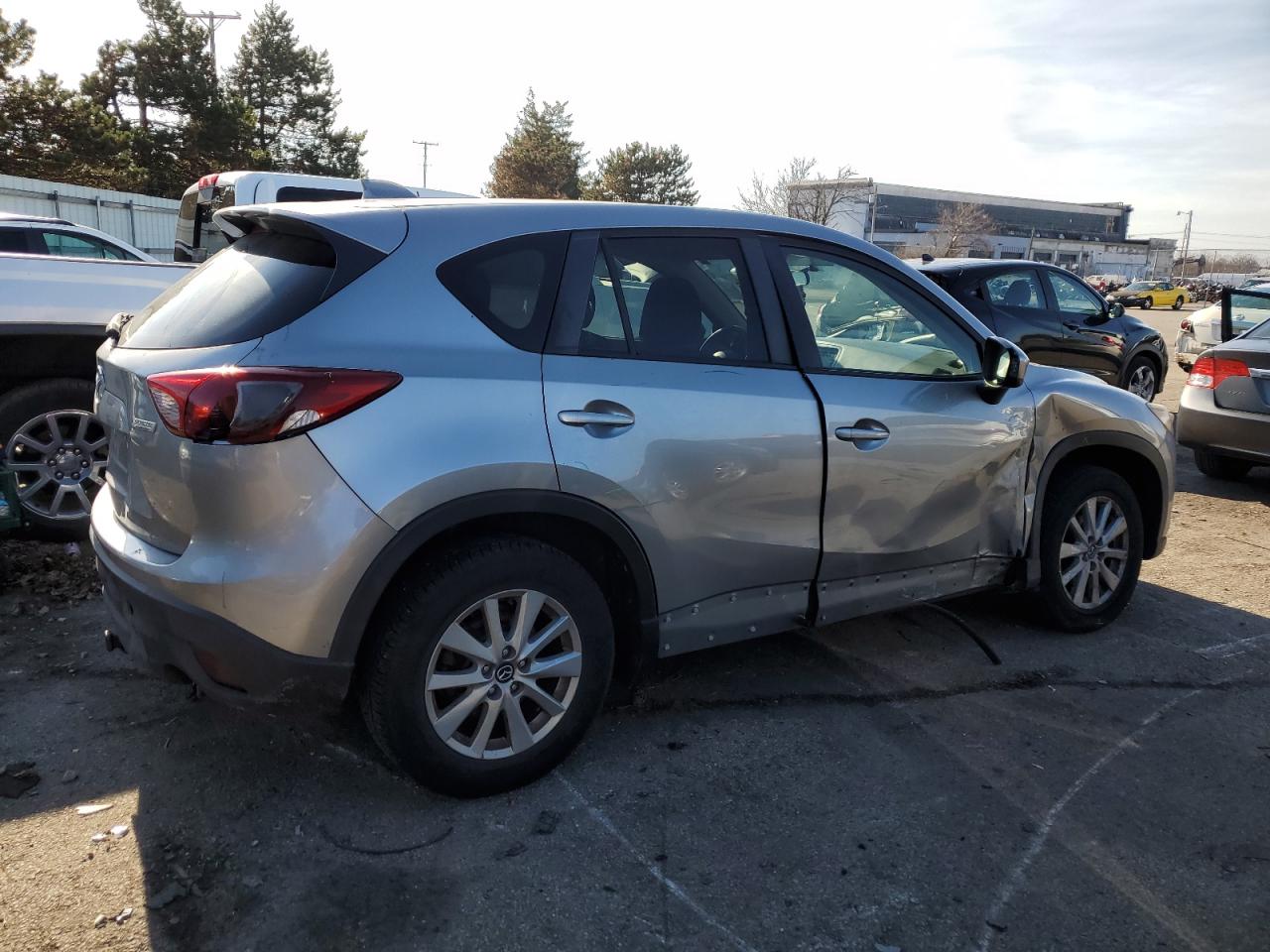 Obraz 3 z 2014 MAZDA CX-5 TOURING 2014 z VIN JM3KE4CY2E0412731