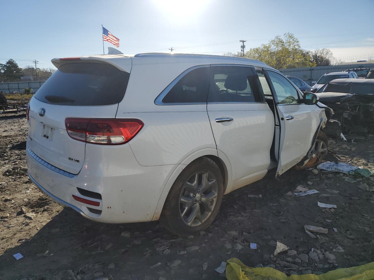 Изображение 3 2016 KIA SORENTO SX 2016 с VIN 5XYPK4A50GG004922