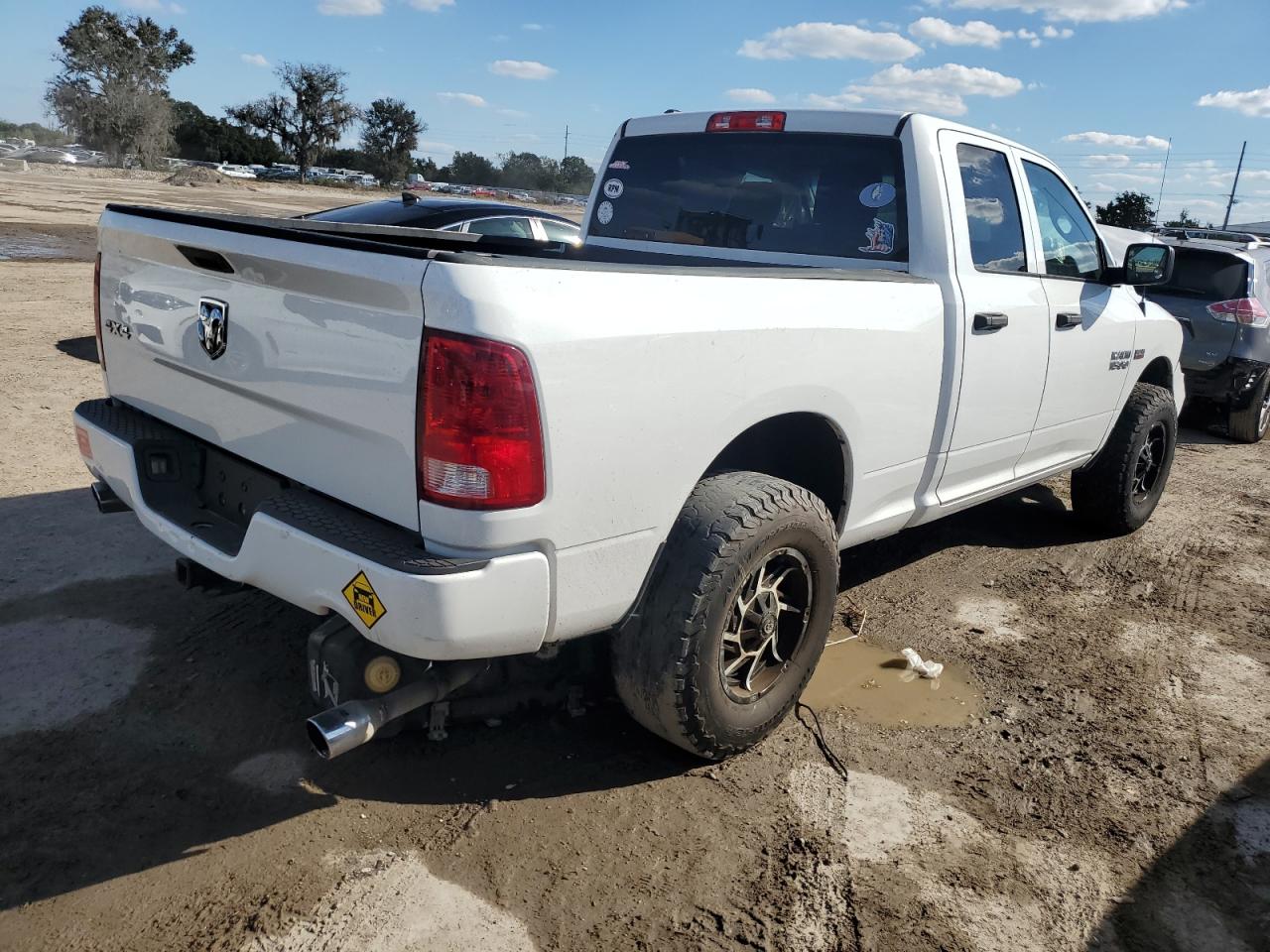 Obraz 3 z 2015 RAM 1500 ST 2015 z VIN 1C6RR7FT6FS731818