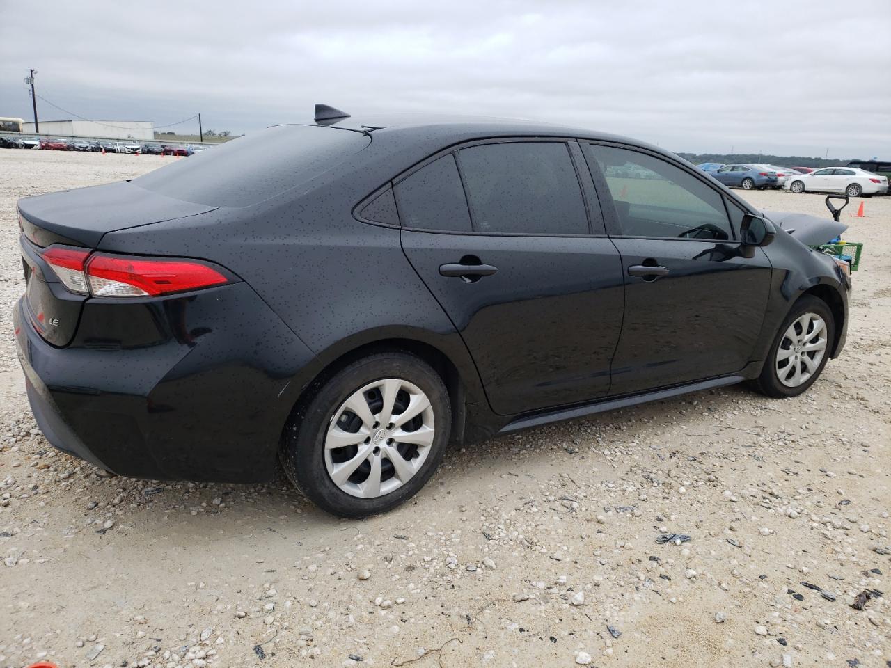 Image 3 of 2022 TOYOTA COROLLA LE 2022 with VIN 5YFEPMAE9NP305223