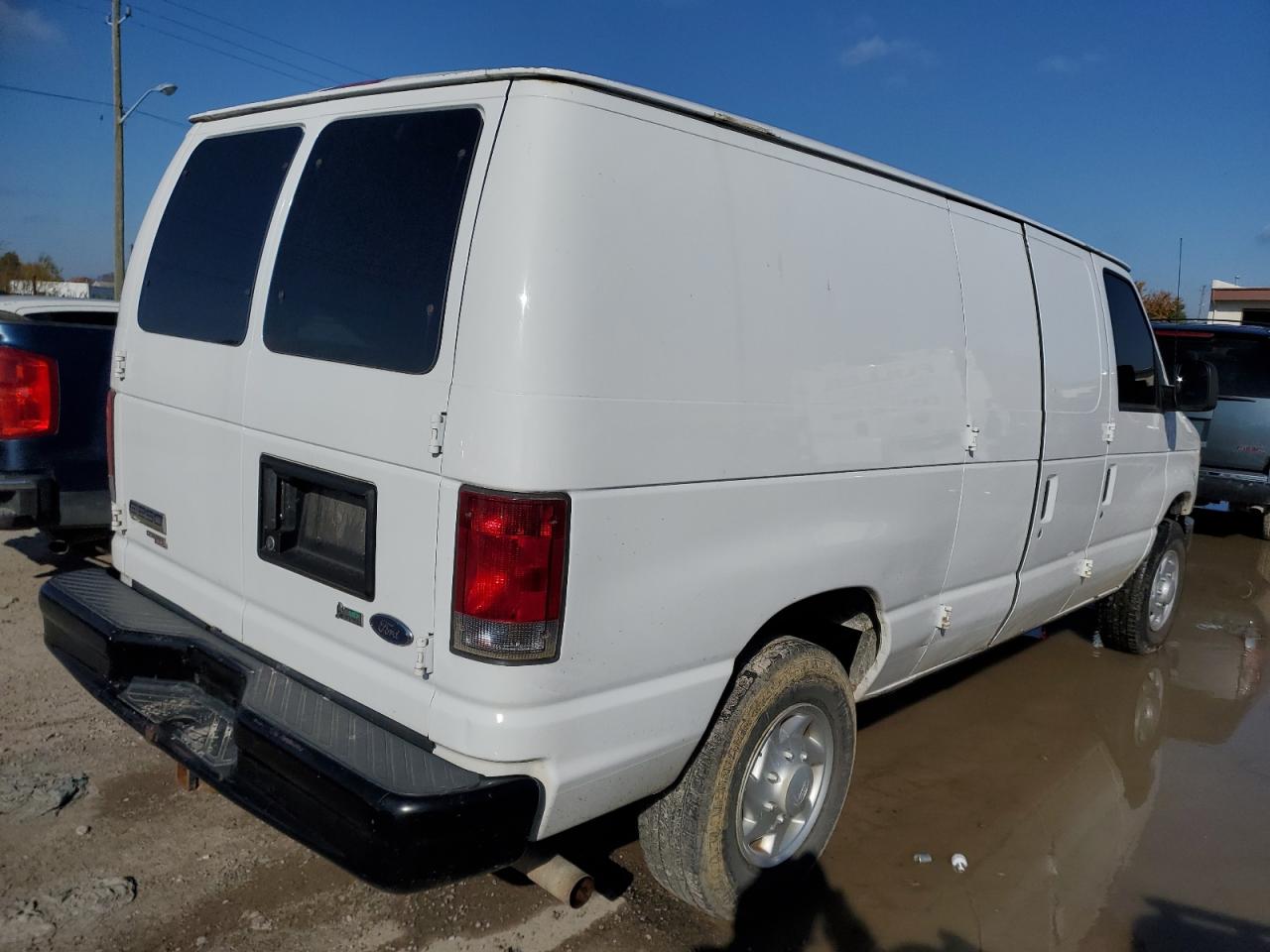 Obraz 3 z 2014 FORD ECONOLINE E250 VAN 2014 z VIN 1FTNE2EL8EDA27601