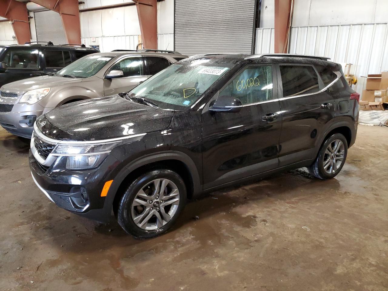 Image 1 of 2021 KIA SELTOS S 2021 with VIN KNDEU2AA2M7148225