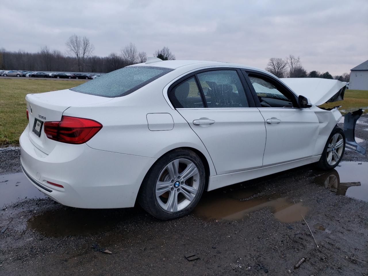 Изображение 3 2018 BMW 330 XI 2018 с VIN WBA8D9G50JNU72410