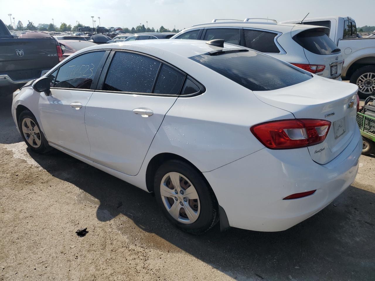 Изображение 2 2017 CHEVROLET CRUZE LS 2017 с VIN 1G1BC5SM9H7214672