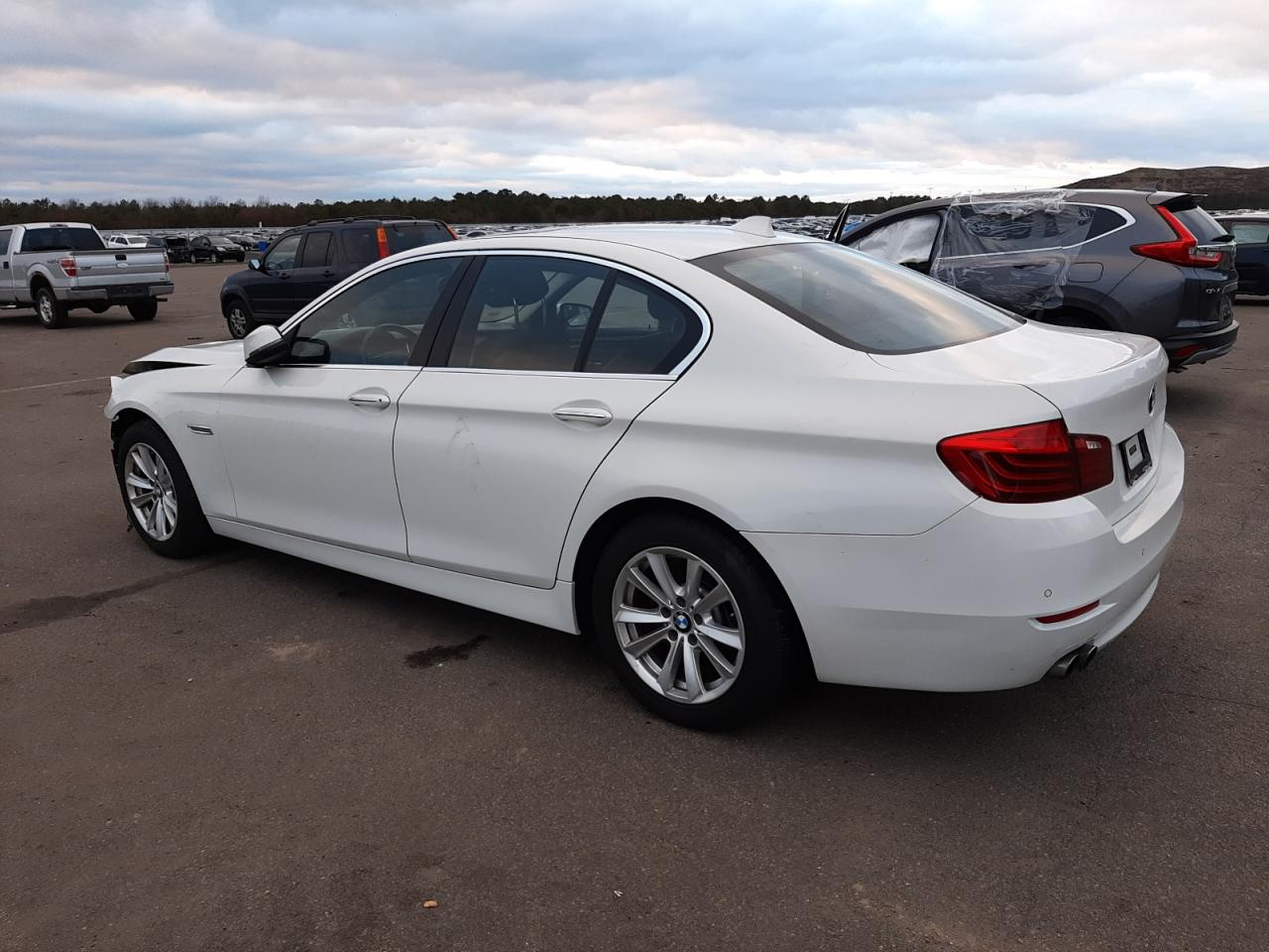 Image 2 of 2016 BMW 528 XI 2016 with VIN WBA5A7C59GG150156