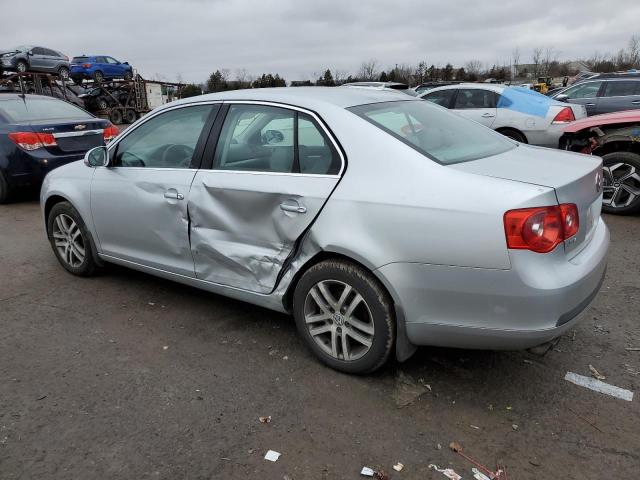 Obraz 2 z 2006 VOLKSWAGEN JETTA 2.5 2006 z VIN 3VWRF71K96M706739