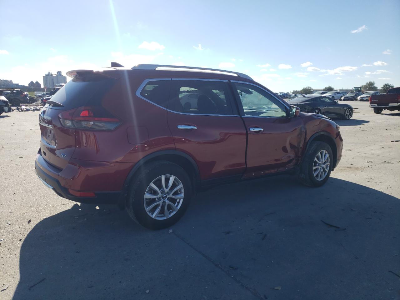 Изображение 3 2020 NISSAN ROGUE S 2020 с VIN 5N1AT2MT8LC748411