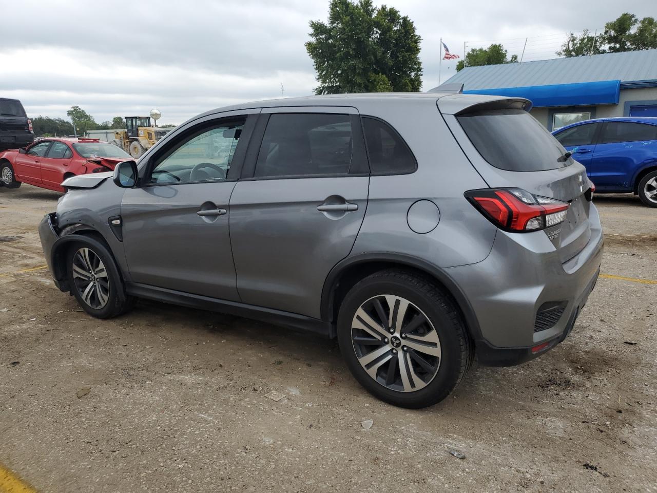 Image 2 of 2020 MITSUBISHI OUTLANDER SPORT ES 2020 with VIN JA4AR3AU9LU025421