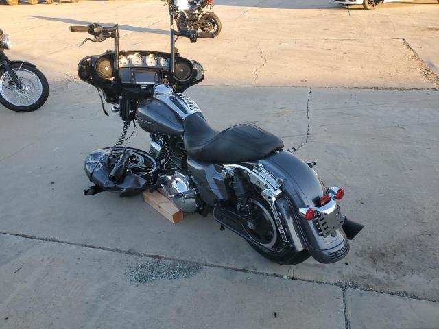 Image 3 of 2015 HARLEY-DAVIDSON FLHXS STREET GLIDE SPECIAL 2015 with VIN 1HD1KRM10FB699714