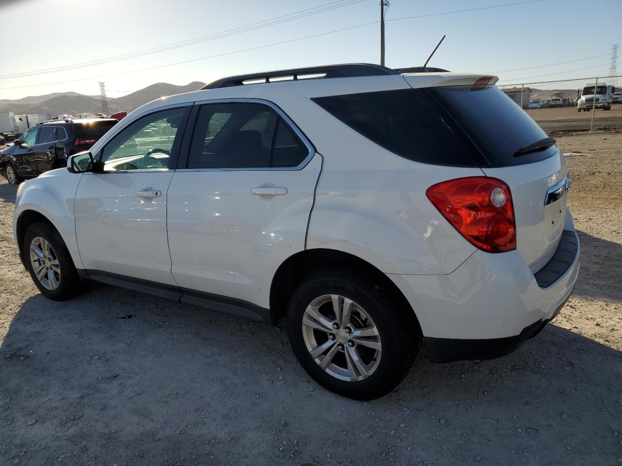 Image 2 of 2015 CHEVROLET EQUINOX LT 2015 with VIN 2GNALBEK1F6140678