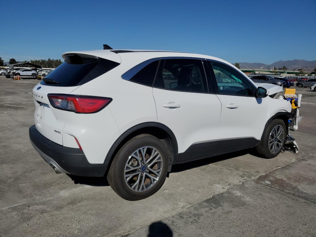 Изображение 3 2022 FORD ESCAPE SEL 2022 с VIN 1FMCU9H91NUA84317