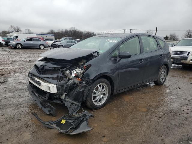 2016 TOYOTA PRIUS V  2016 image