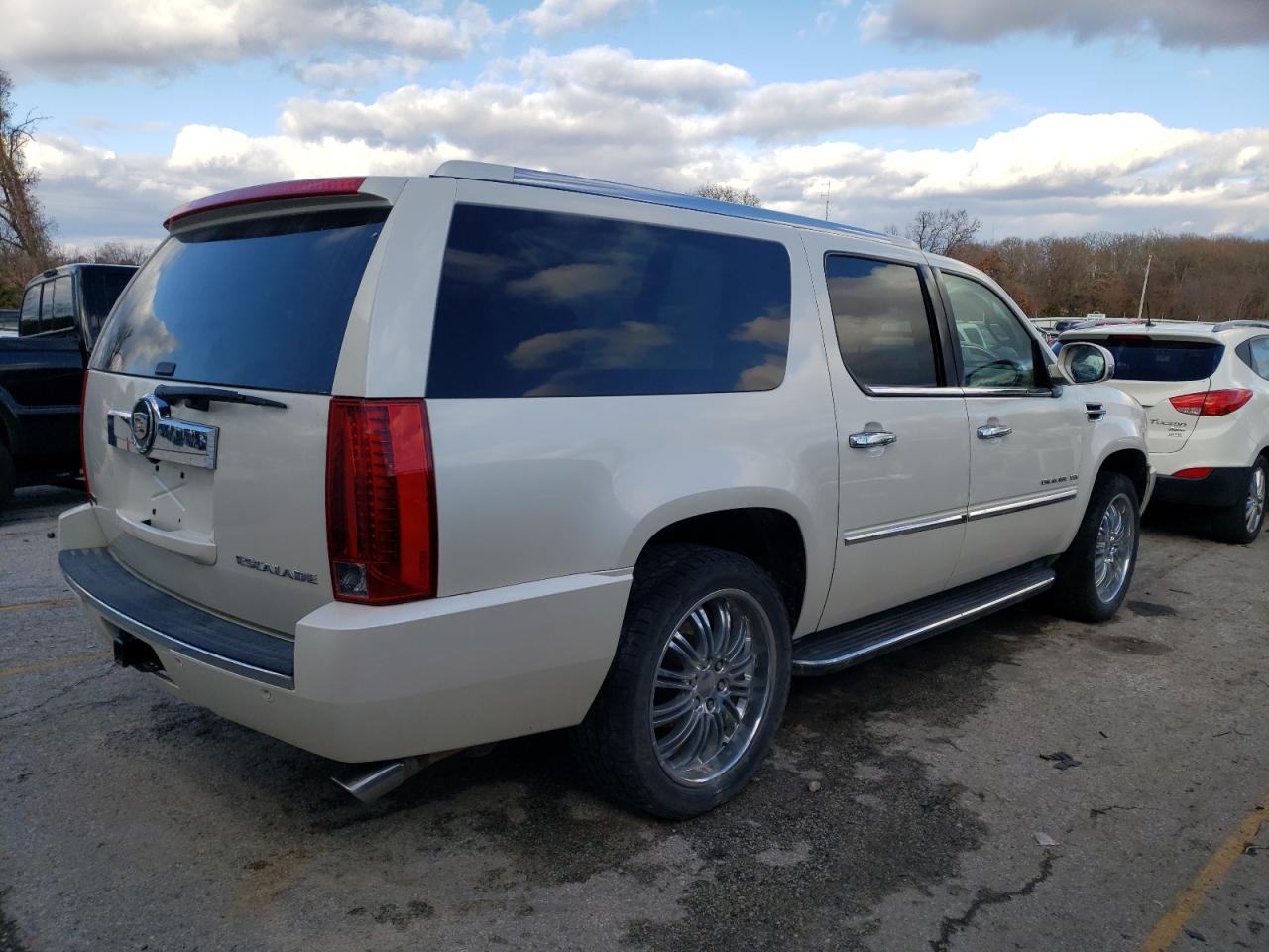 Obraz 3 z 2012 CADILLAC ESCALADE ESV LUXURY 2012 z VIN 1GYS4HEF6CR189403