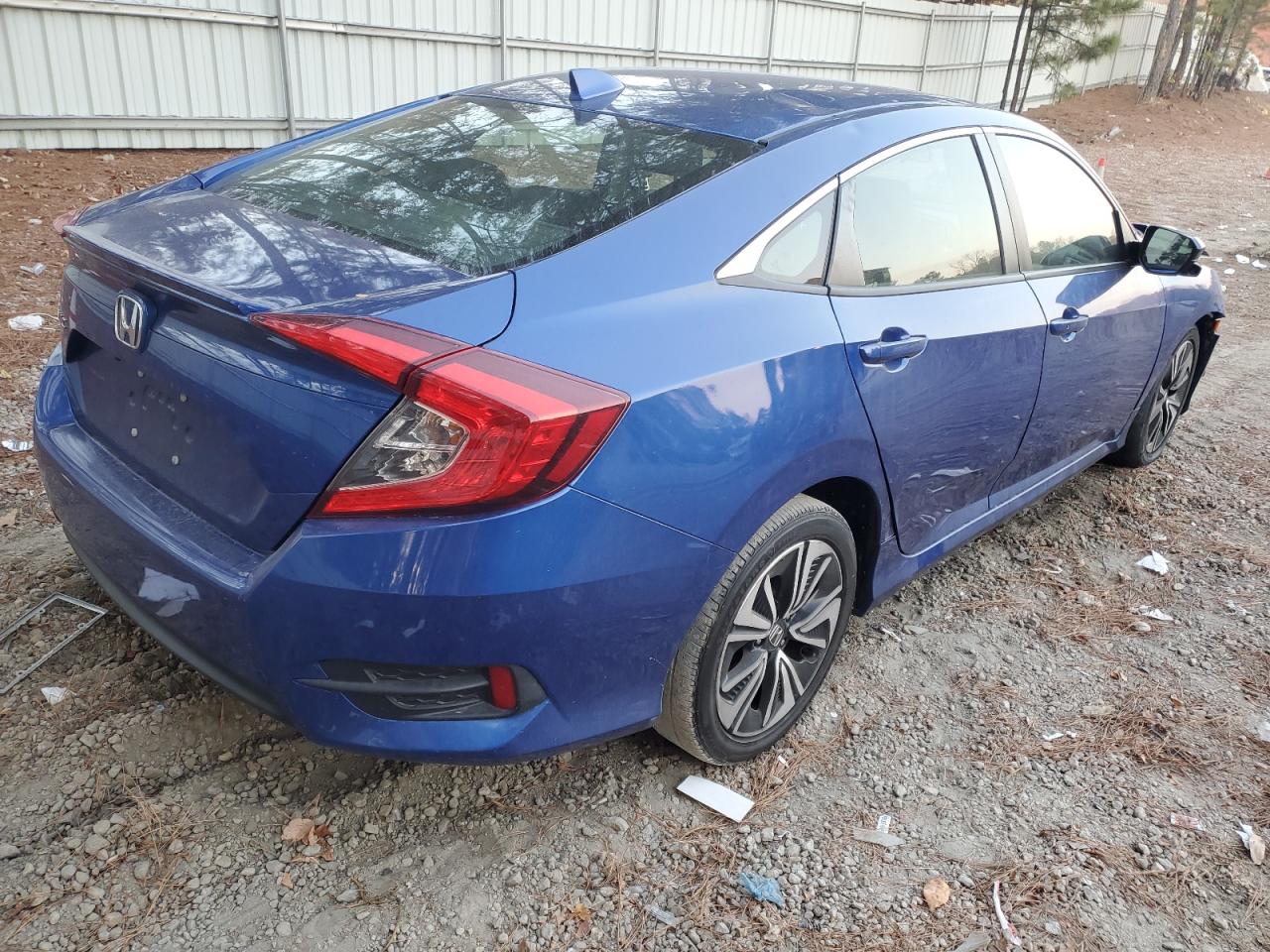 Image 3 of 2018 HONDA CIVIC EX 2018 with VIN JHMFC1F36JX034654