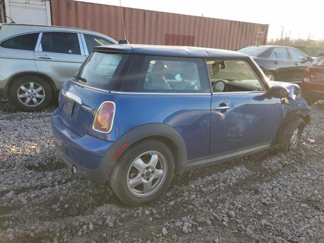 Obraz 3 z 2007 MINI COOPER  2007 z VIN WMWMF33517TT53037