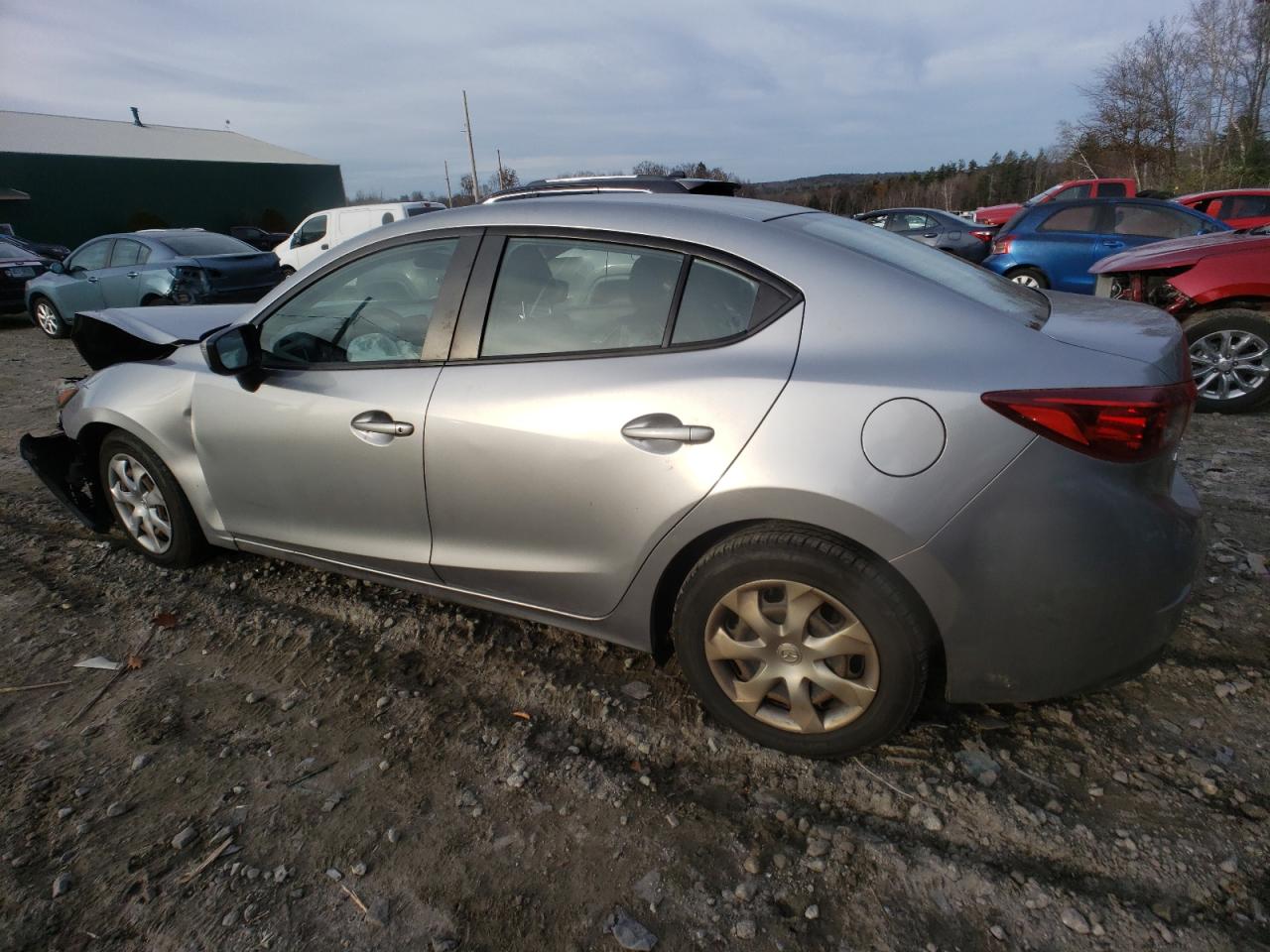 Image 2 of 2014 MAZDA 3 SPORT 2014 with VIN JM1BM1U73E1145206