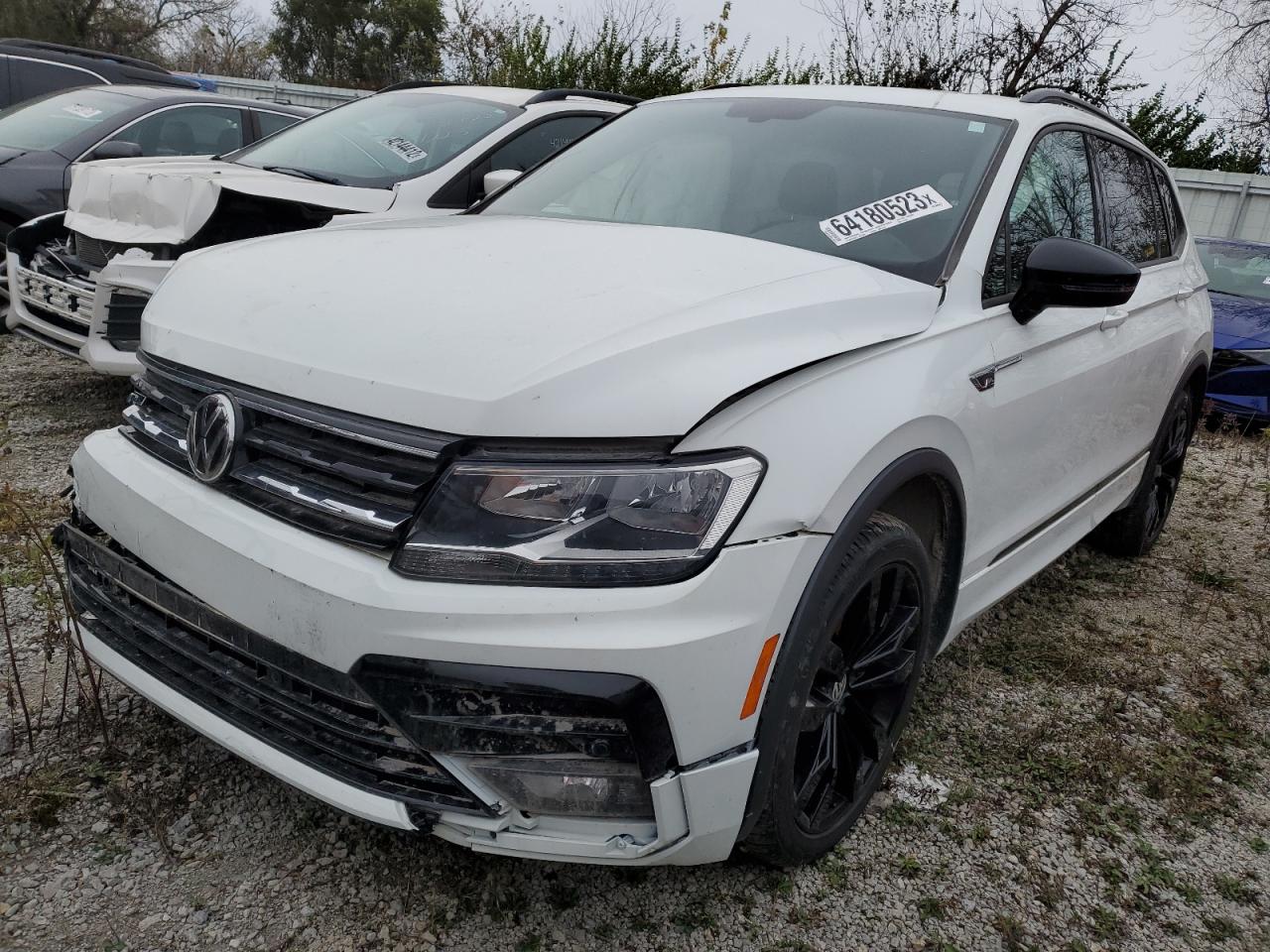 Изображение 1 2021 VOLKSWAGEN TIGUAN SE 2021 с VIN 3VV2B7AX3MM117941