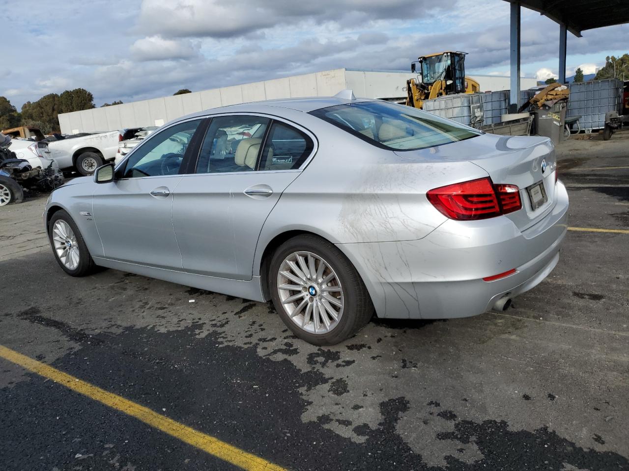 Obraz 2 z 2011 BMW 535 XI 2011 z VIN WBAFU7C56BC875774