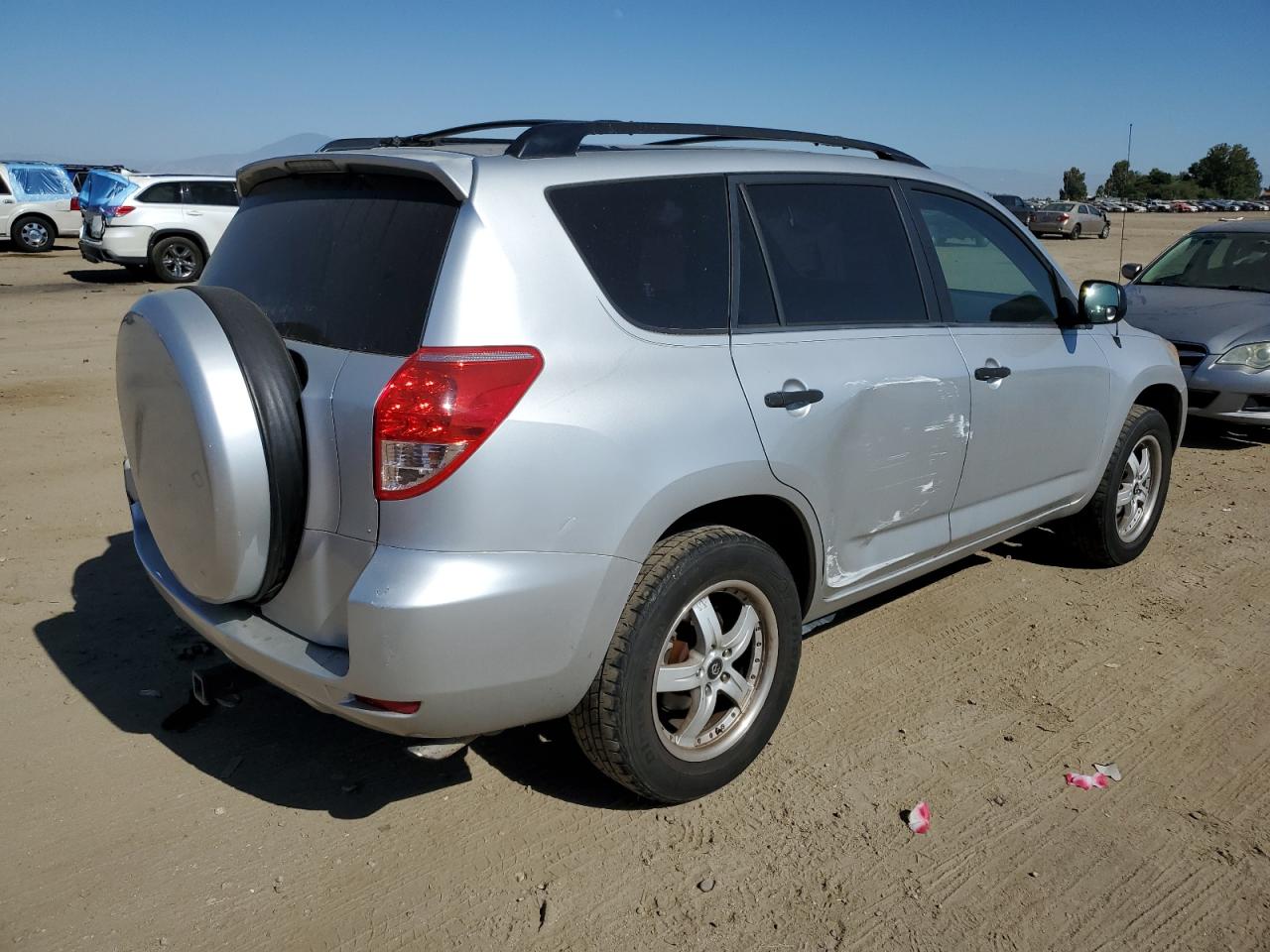 Image 3 of 2007 TOYOTA RAV4  2007 with VIN JTMZD33V376025907