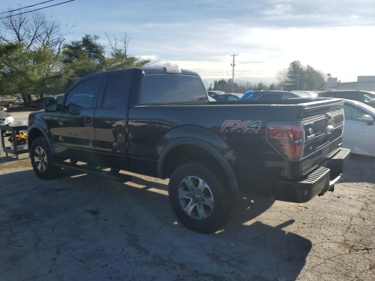 Image 2 of 2014 FORD F150 SUPER CAB 2014 with VIN 1FTFX1EF8EFA98191