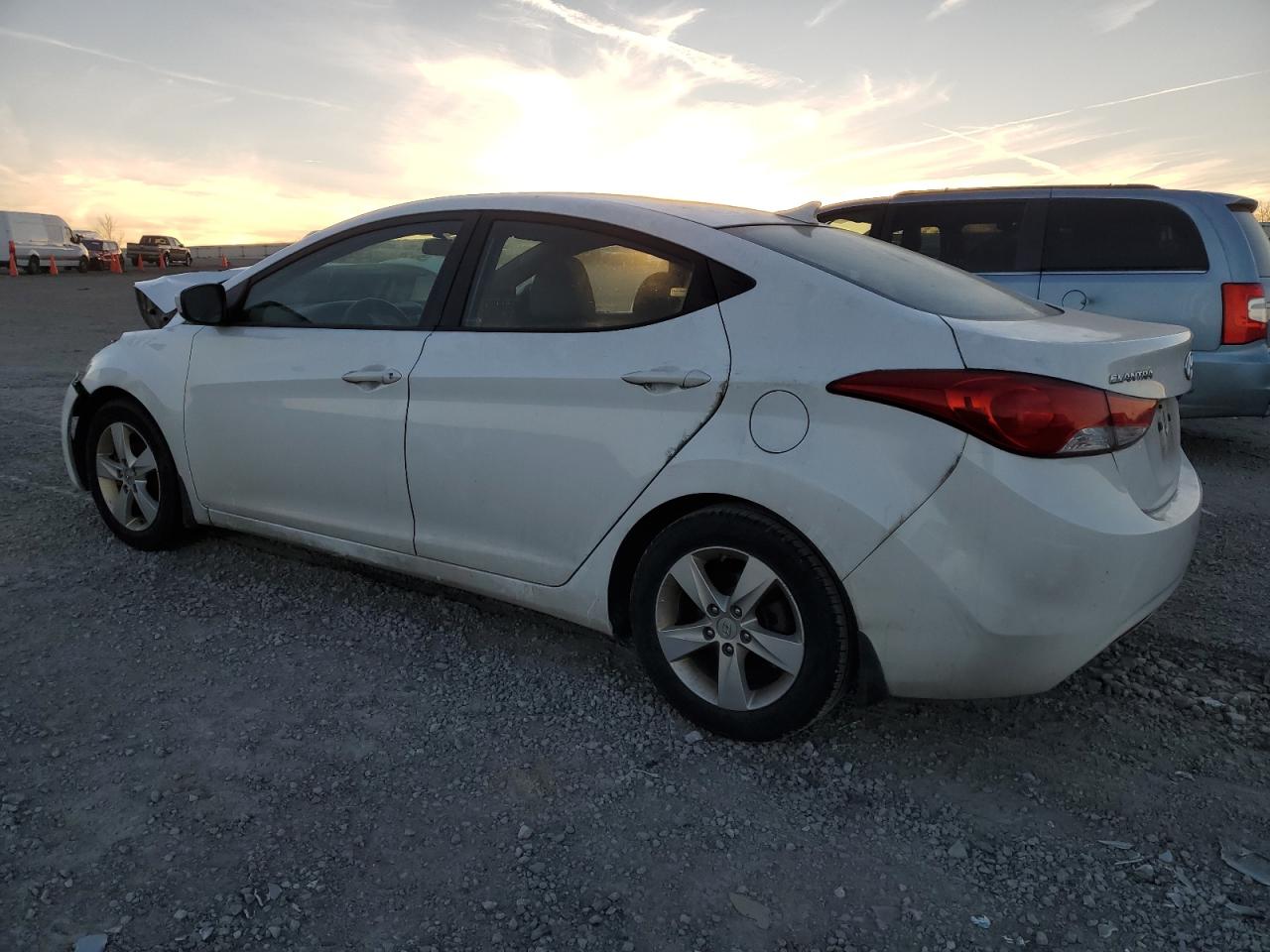 Image 2 of 2013 HYUNDAI ELANTRA GLS 2013 with VIN 5NPDH4AE1DH277650