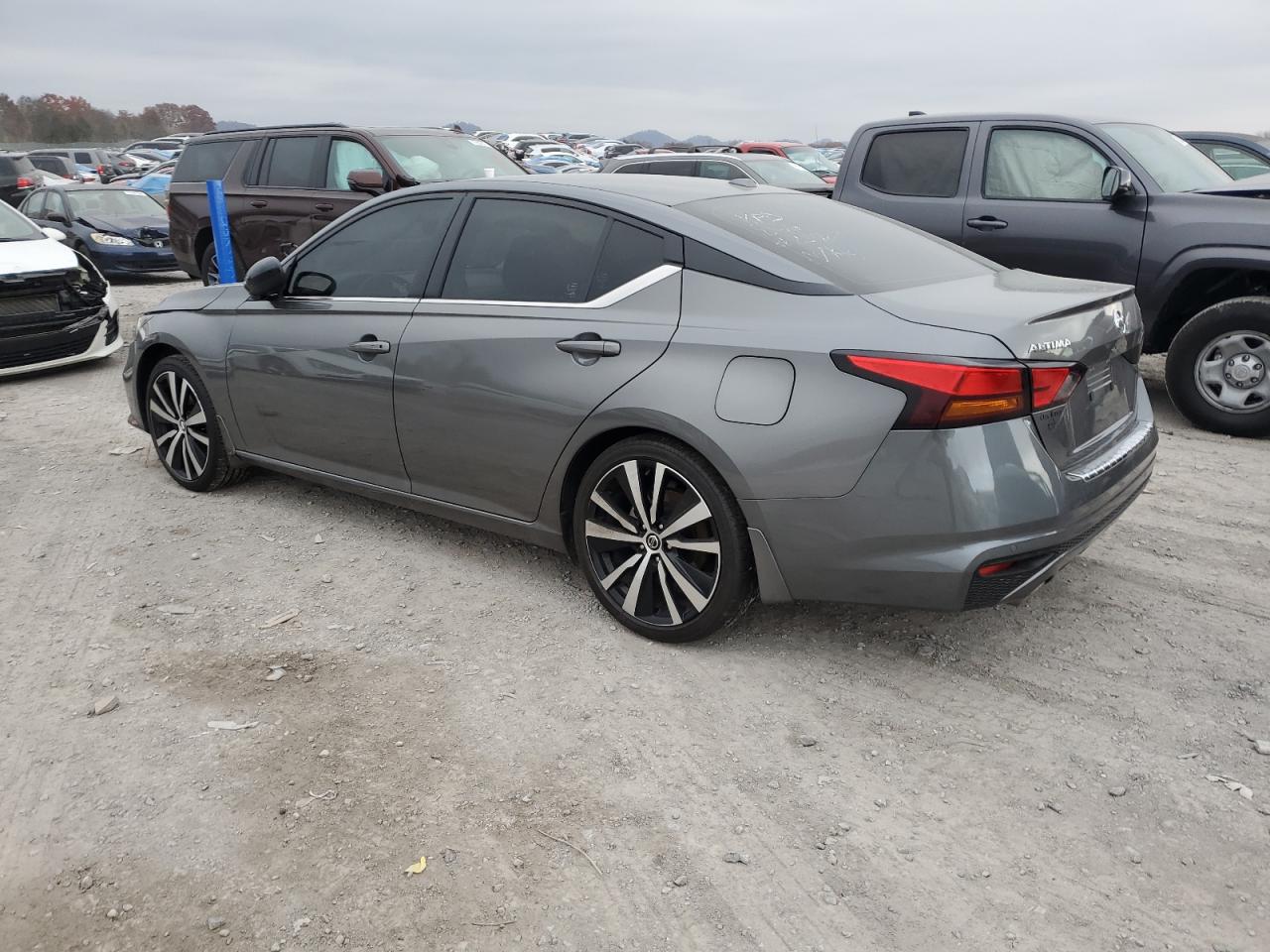 Image 2 of 2022 NISSAN ALTIMA SR 2022 with VIN 1N4BL4CV6NN379553