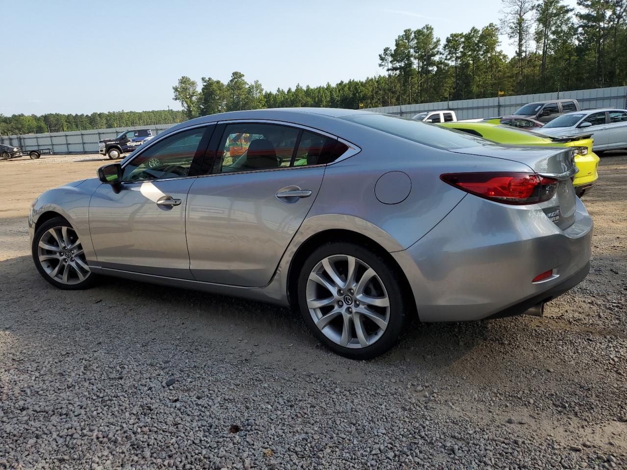 Obraz 2 z Mazda 6 Touring 2014 z VIN JM1GJ1V69E1149006