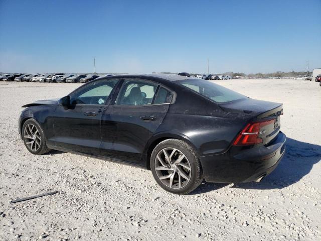 Obraz 2 z 2020 VOLVO S60 T5 MOMENTUM 2020 z VIN 7JR102FK9LG036579