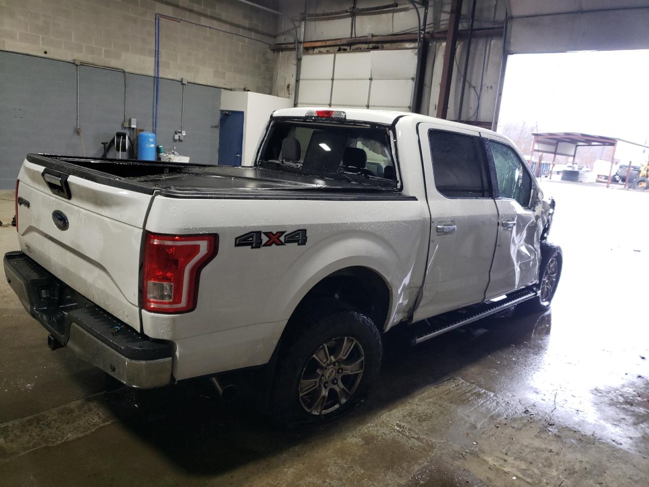 Obraz 3 z 2017 FORD F150 SUPERCREW 2017 z VIN 1FTEW1EF1HFB46973