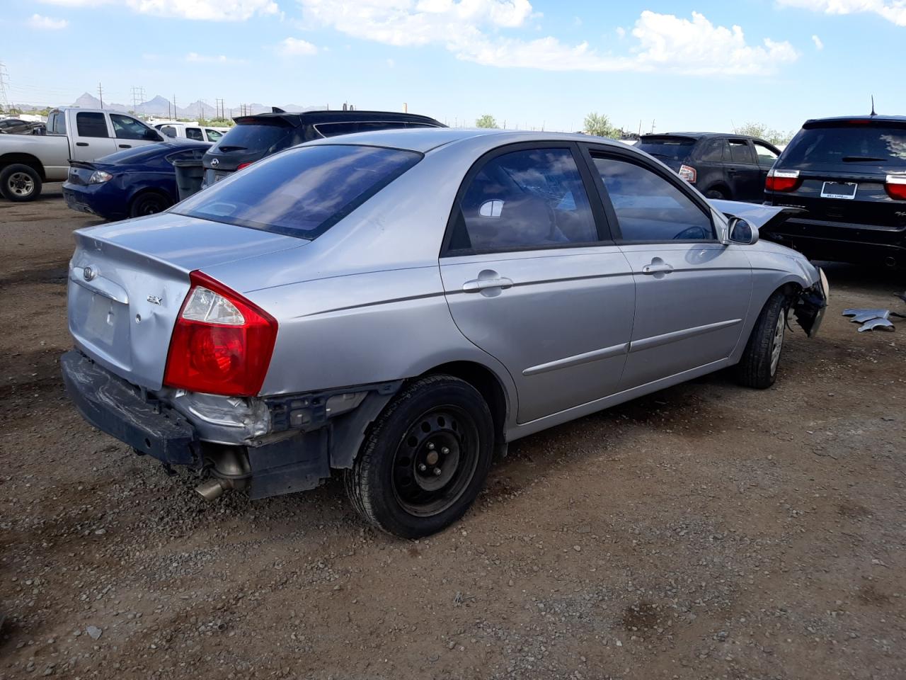 Изображение 3 2006 KIA SPECTRA LX 2006 с VIN KNAFE122065205830