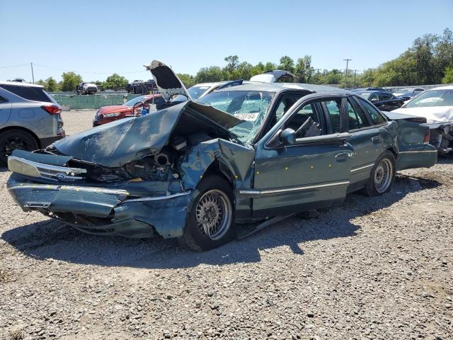 Image 1 of 1996 FORD CROWN VICTORIA LX 1996 with VIN 2FALP74W2TX172803