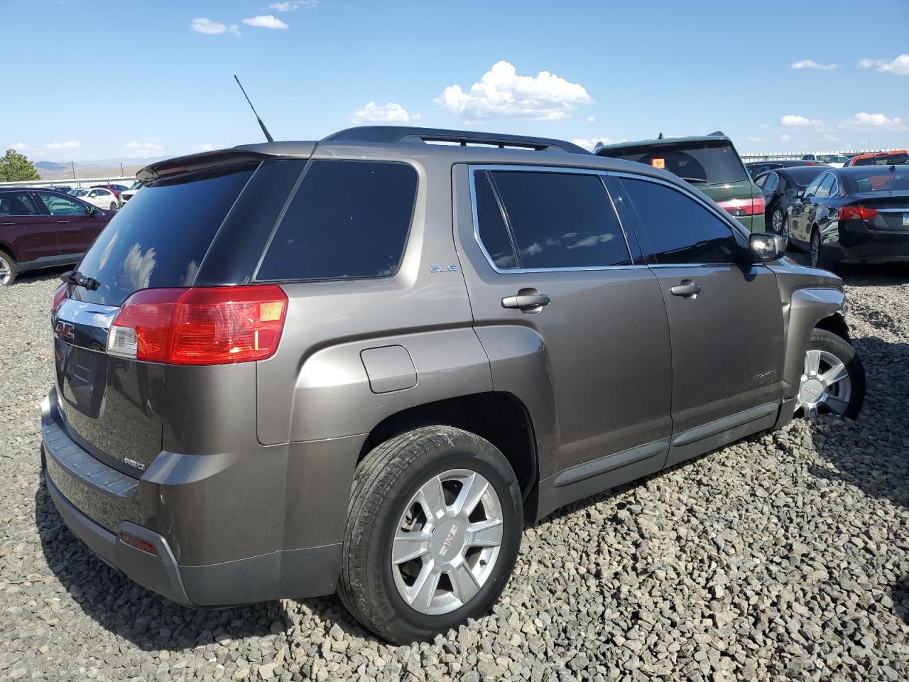 Image 3 of 2011 GMC TERRAIN SLE 2011 with VIN 2CTFLTEC4B6472304