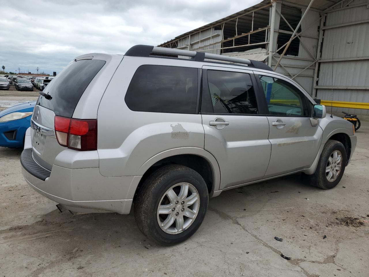 Image 3 of 2011 MITSUBISHI ENDEAVOR LS 2011 with VIN 4A4JN2AS9BE025690